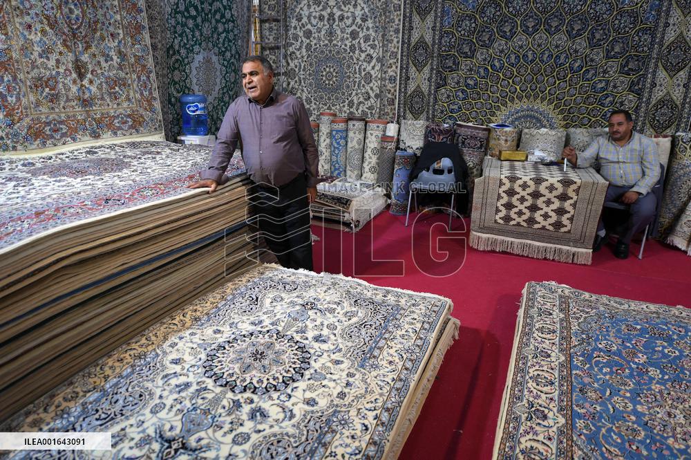IRAN-TEHERAN-CARPET FAIR