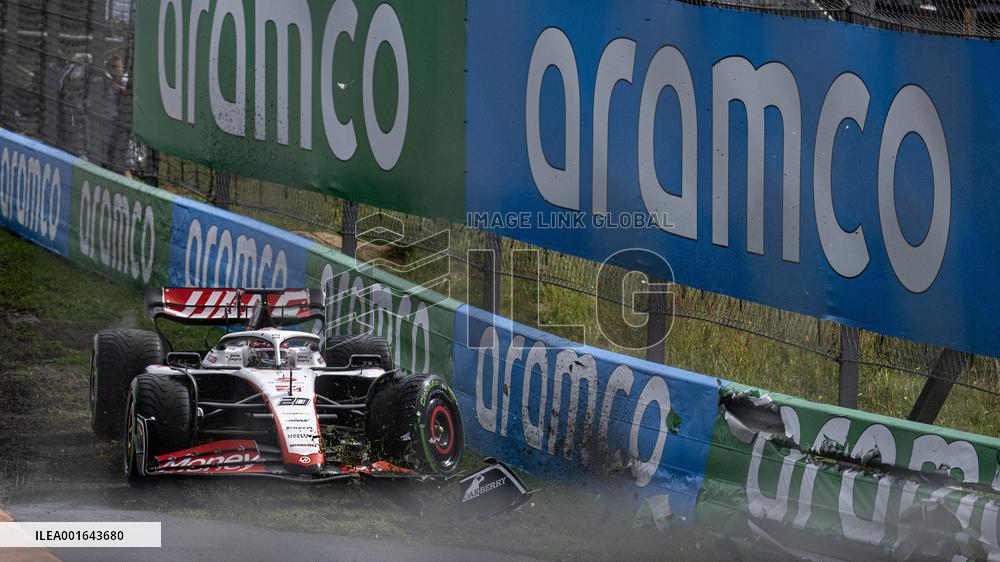Kevin Magnussen Onboard Crash Dutch GP Practice