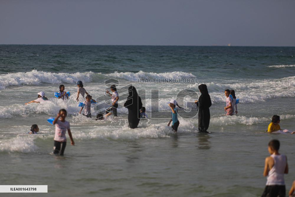 Swimming Carnival - Gaza