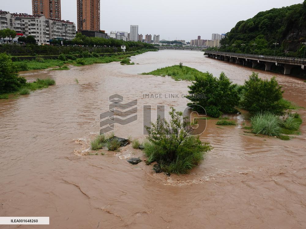 Rainstorm Hit Yichang