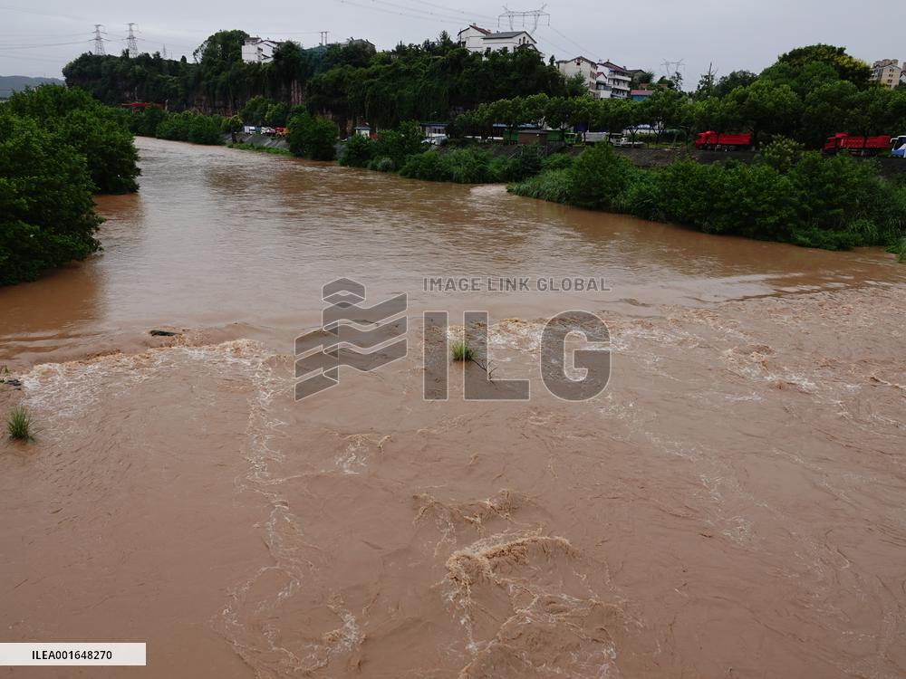 Rainstorm Hit Yichang