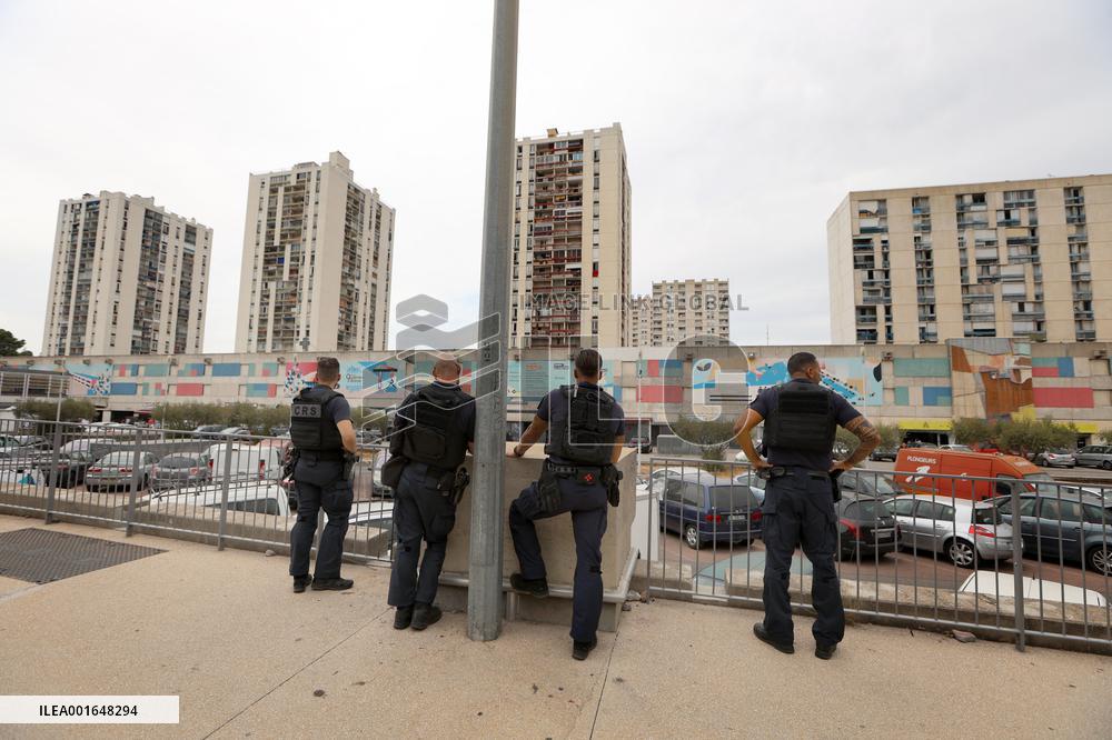 The CRS 8 in The "Cité of Pissevin" in Nimes after 2 dead in drug violence.