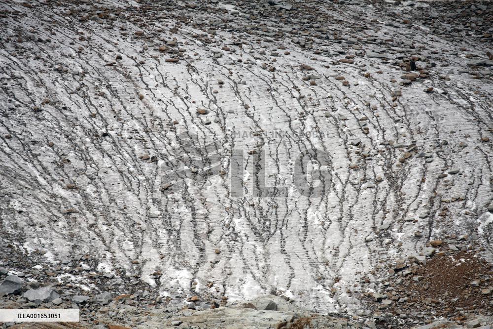 Mountain Glacier In Aba, China
