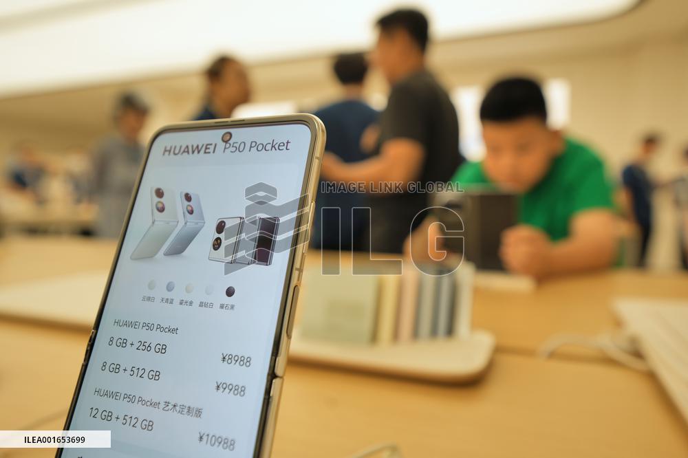 2023 Q2 China Smartphone Sales Declined