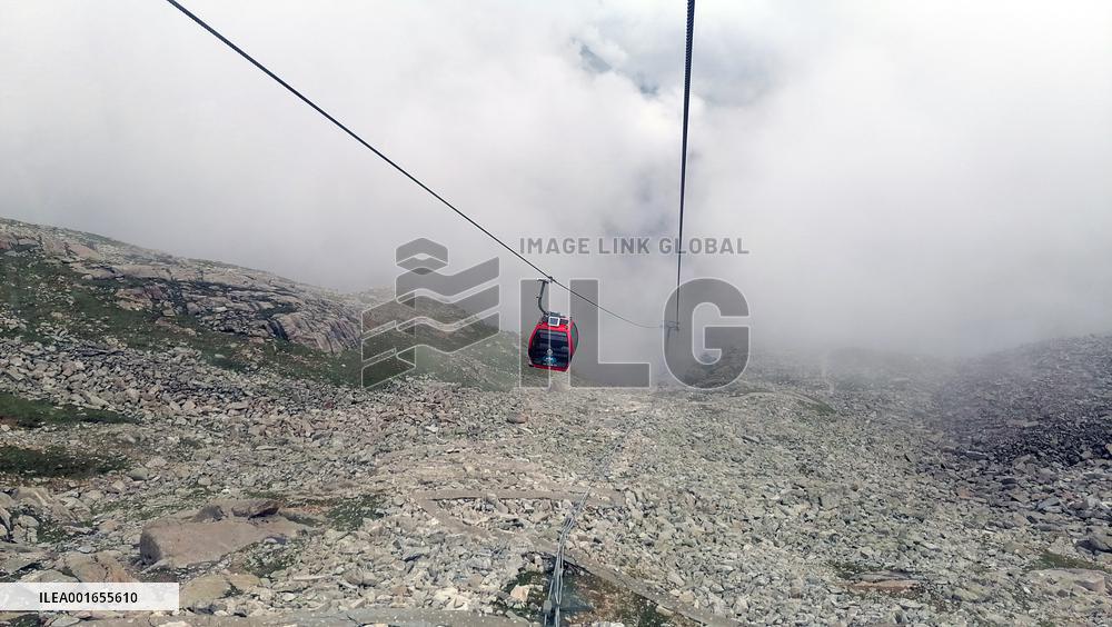 The Highest Passenger Ropeway in The World