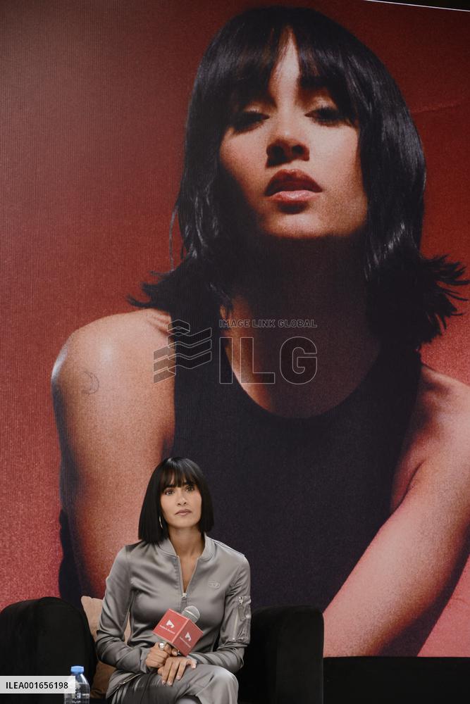 Aitana Press Conference - Mexico