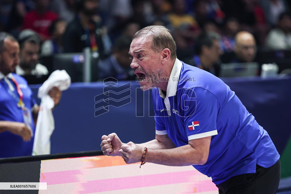 (SP)PHILIPPINES-MANILA-BASKETBALL-FIBA WORLD CUP-GROUP A-ANG VS DOM