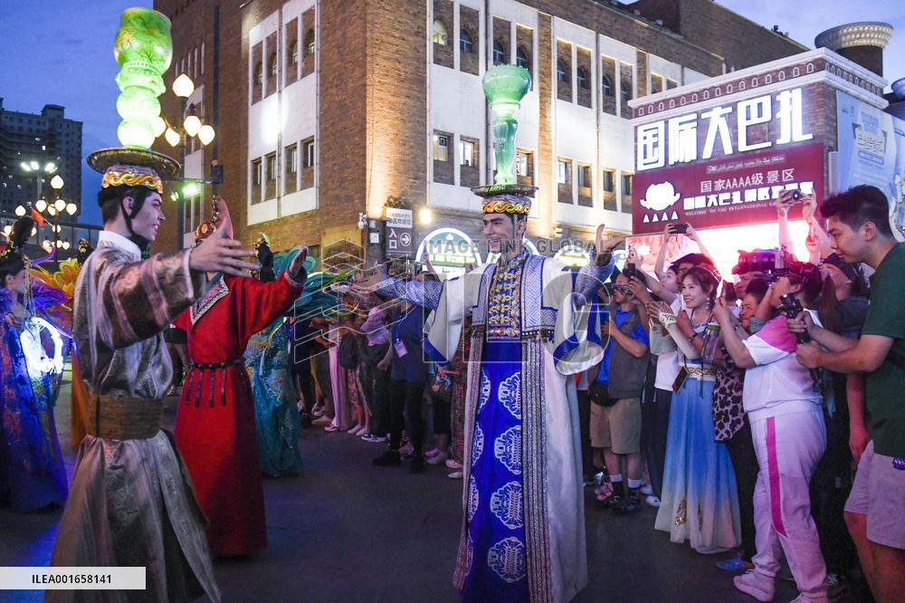 CHINA-XINJIANG-URUMQI-GRAND BAZAAR-TOURISM (CN)