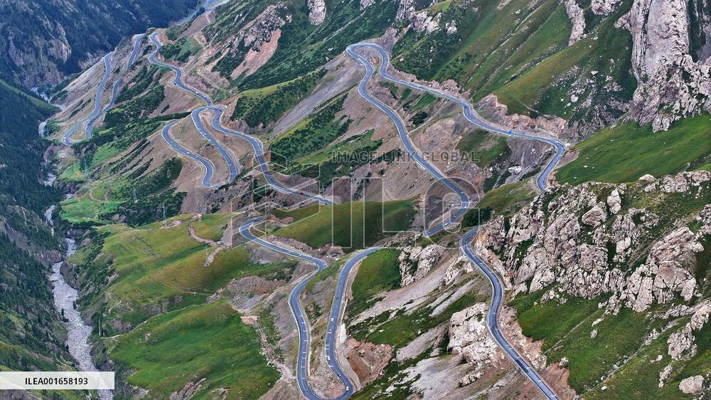 CHINA-XINJIANG-DUKU HIGHWAY-SCENERY (CN)