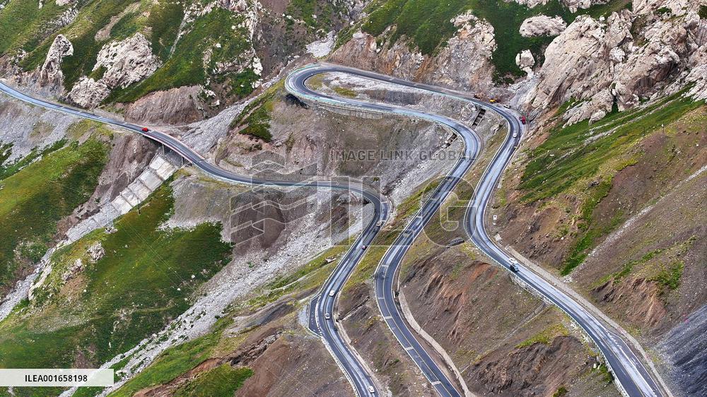 CHINA-XINJIANG-DUKU HIGHWAY-SCENERY (CN)