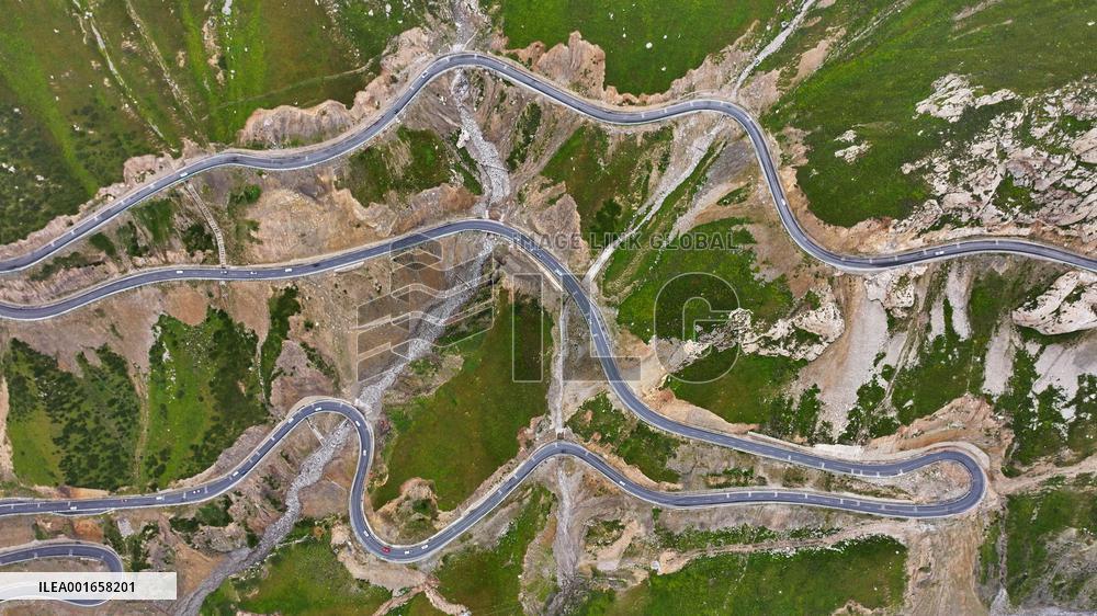 CHINA-XINJIANG-DUKU HIGHWAY-SCENERY (CN)