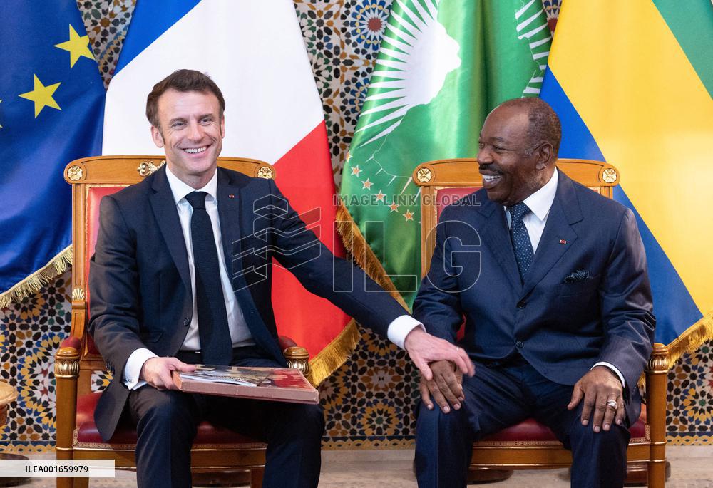 Army Officers Say They Are Taking Power - Gabon