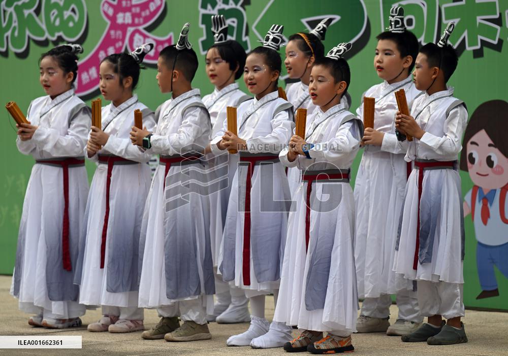 CHINA-SCHOOLS-NEW SEMESTER (CN)