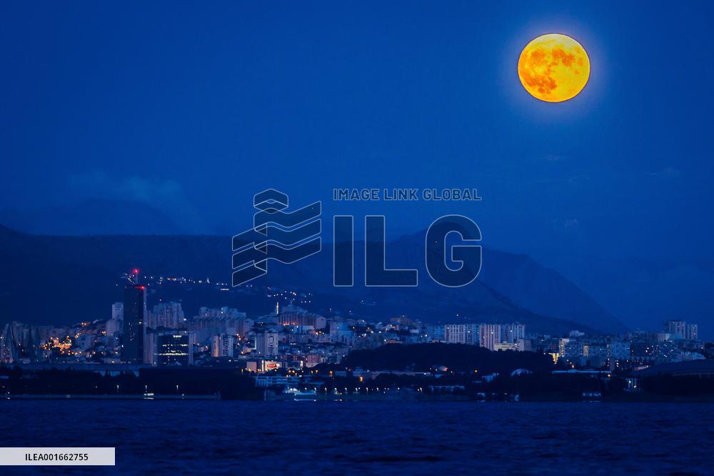 CROATIA-SPLIT-FULL MOON