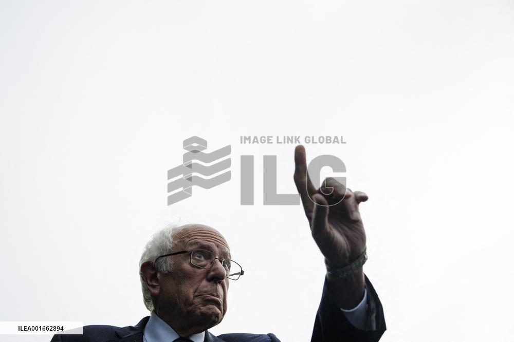 DC: Senator Bernie Sanders Meets with President Biden