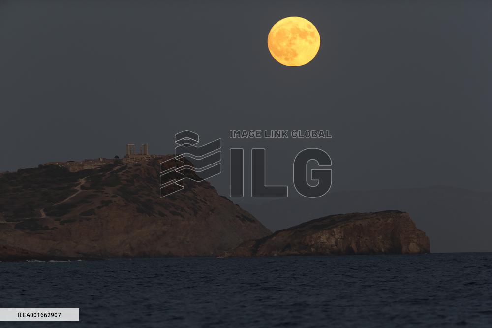 GREECE-CAPE SOUNION-FULL MOON