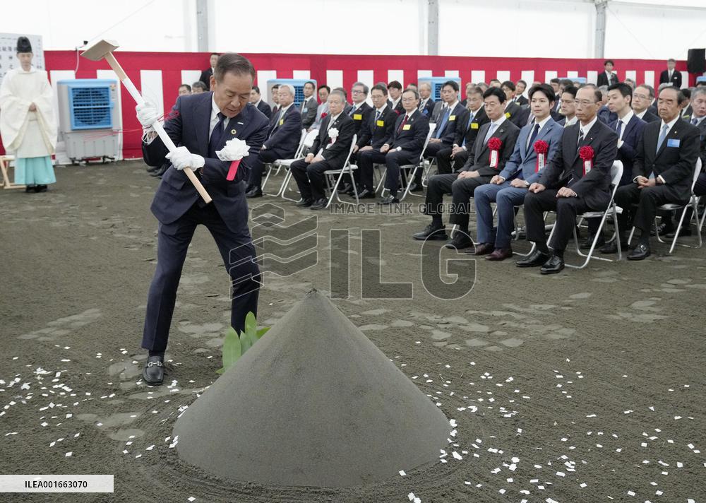 Groundbreaking ceremony for chip factory in Hokkaido