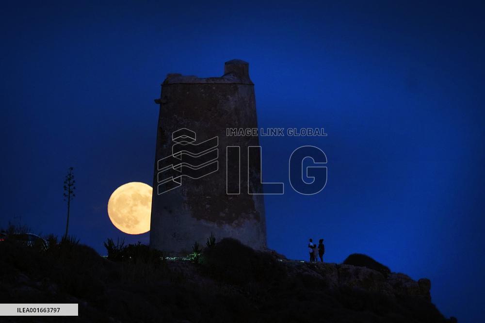 Super Blue Moon Rises Over Andalusia - Spain