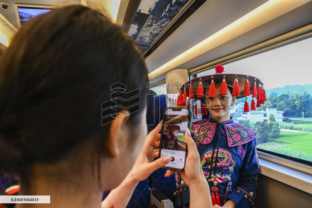 CHINA-NANNING-GUIYANG-HIGH-SPEED RAILWAY-FULL SERVICES (CN)