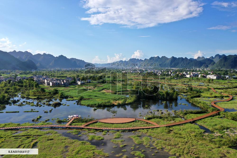 Xinhua Headlines: High-speed rail network extends to south China's Karst regions