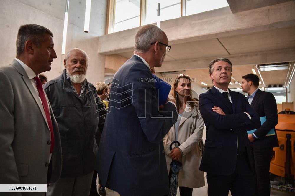 Ministerial Visit To Gennevilliers