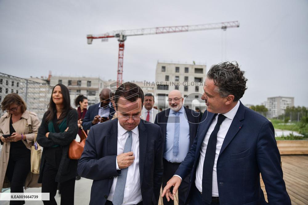 Ministerial Visit To Gennevilliers