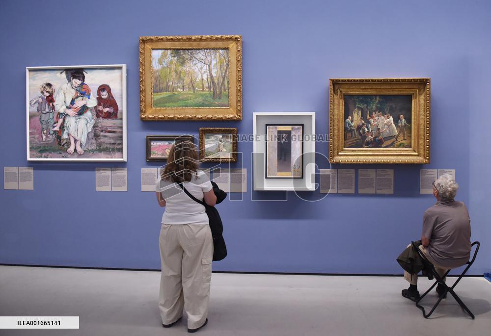 AUSTRIA-VIENNA-BELVEDERE-300 ANNIVERSARY-ART EXHIBITION