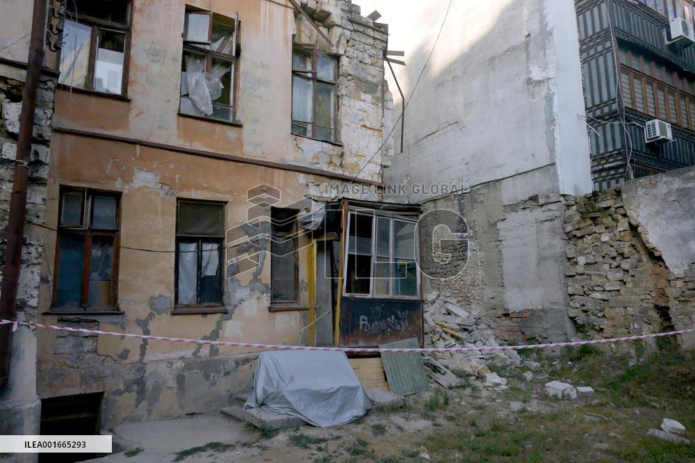 Residential building wall collapses in Odesa
