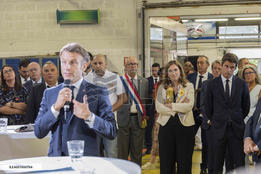 President Macron Visit To Argensol Vocational School - Orange