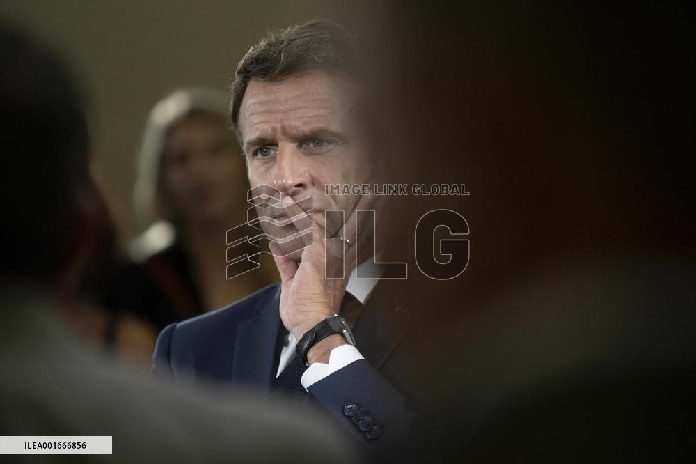 President Macron Visit To Argensol Vocational School - Orange