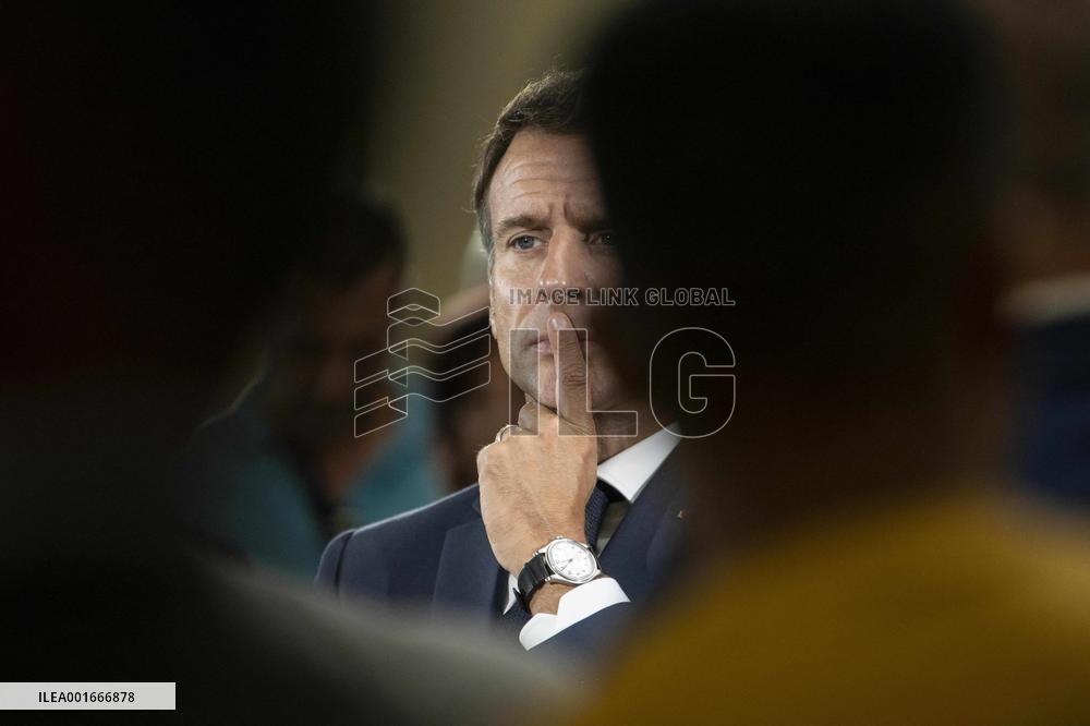 President Macron Visit To Argensol Vocational School - Orange