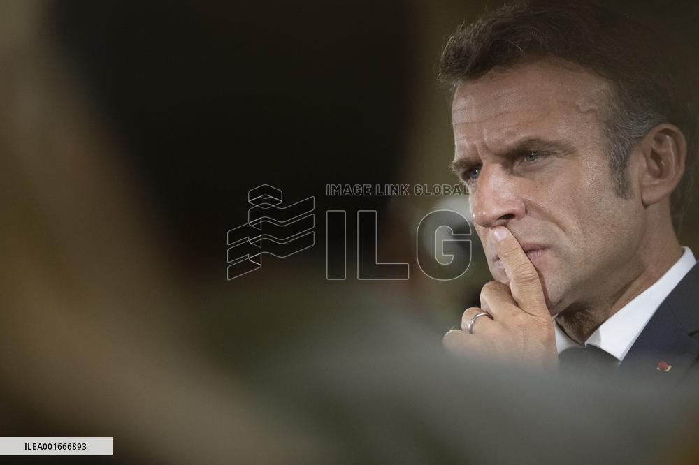 President Macron Visit To Argensol Vocational School - Orange