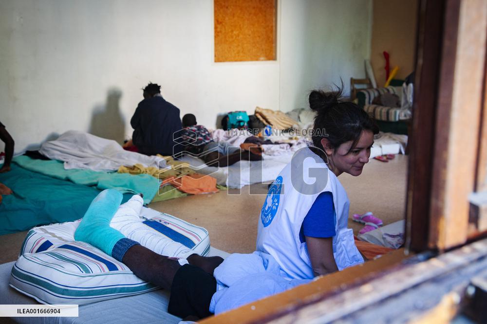 Refugee Camp - Briancon