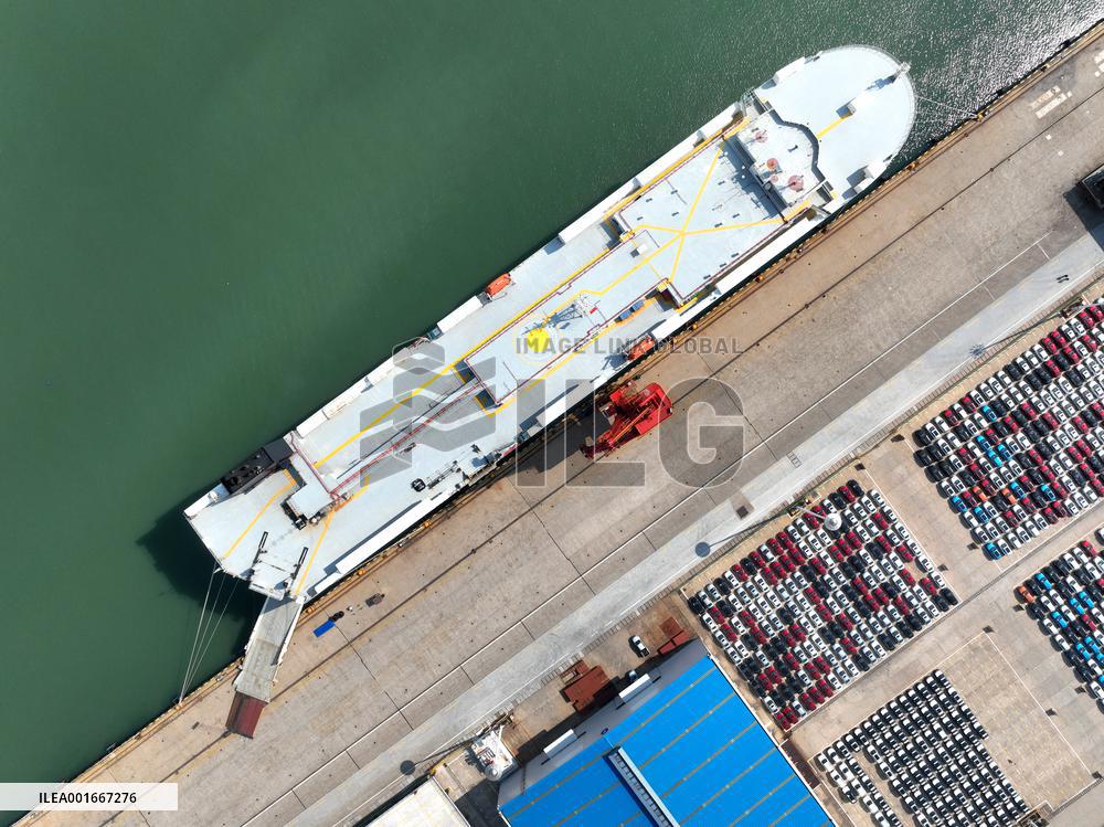 Vehicles Export in Lianyungang Port