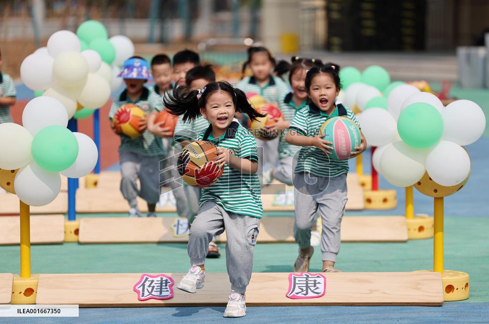 #CHINA-SCHOOLS-NEW SEMESTER (CN)