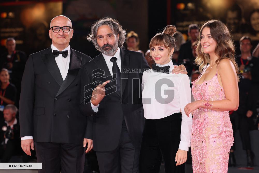 Venice - Finalmente L'Alba Premiere