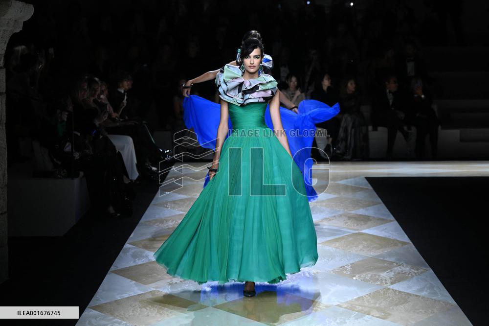 Giorgio Armani One Night In Venice Show