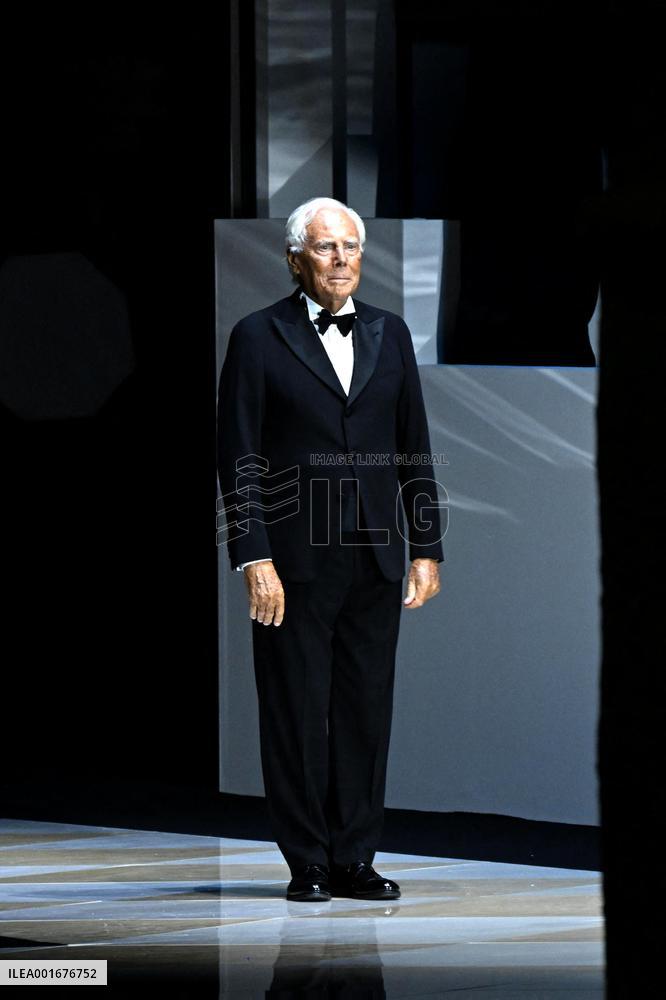 Giorgio Armani One Night In Venice Show