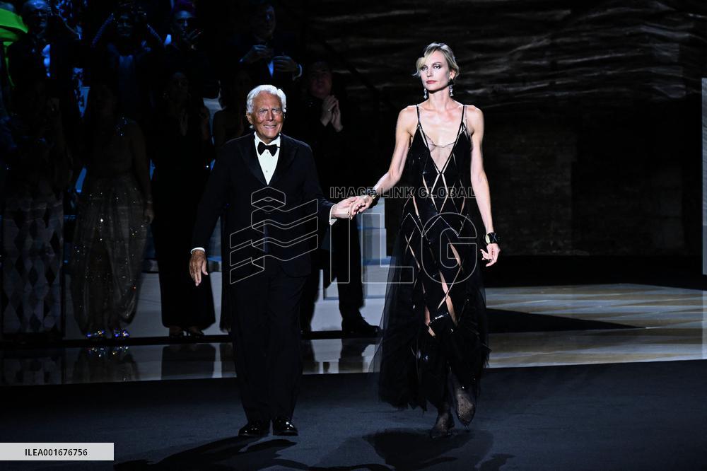 Giorgio Armani One Night In Venice Show