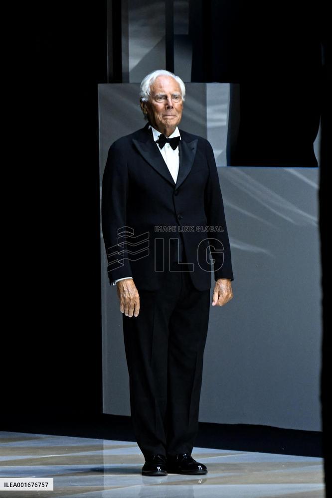 Giorgio Armani One Night In Venice Show