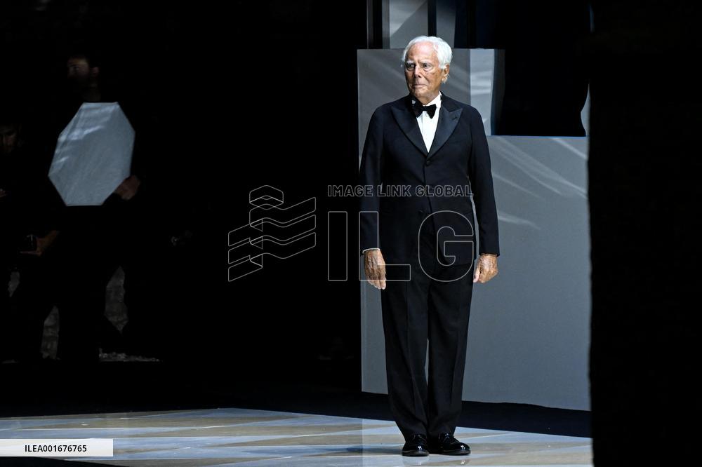 Giorgio Armani One Night In Venice Show