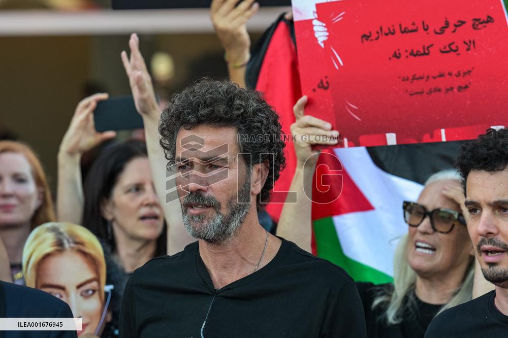 Venice - Flash Mob In Solidarity With The People Of Iran