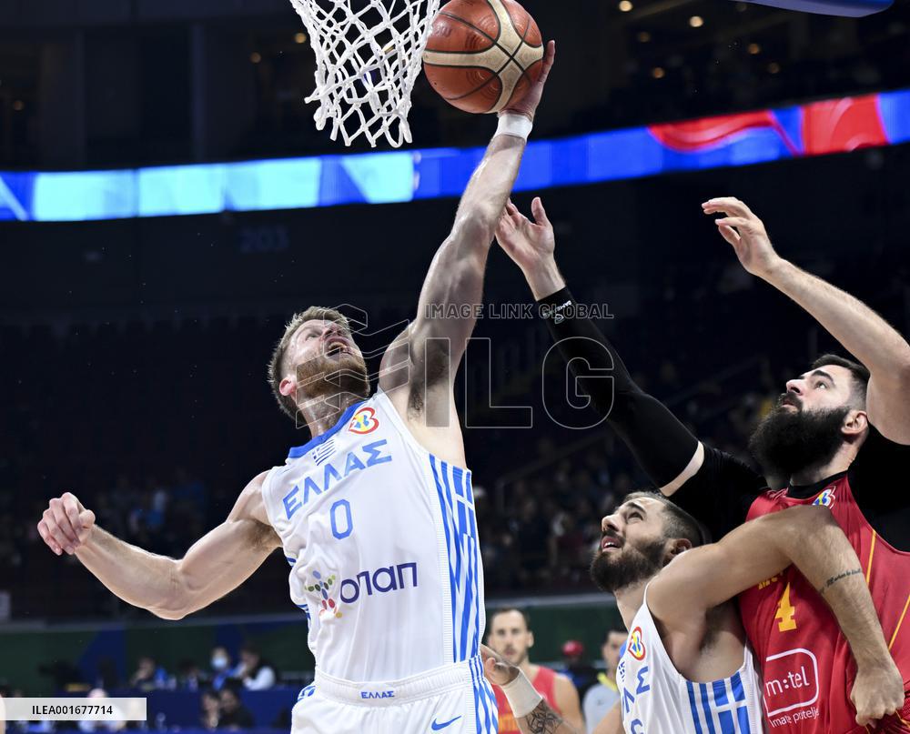 (SP)PHILIPPINES-MANILA-BASKETBALL-FIBA WORLD CUP-SECOND ROUND-GRE VS MNE