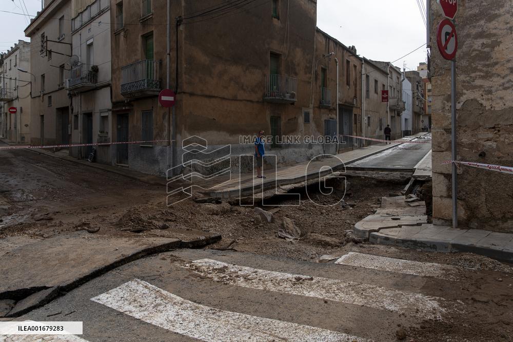 Torrential Rain Causes Major Flooding - Spain