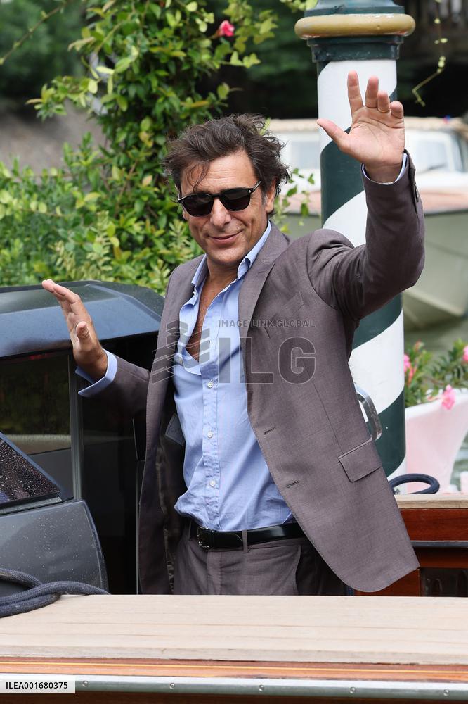 Venice - Adriano Giannini And Gaia Trussardi At Excelsior