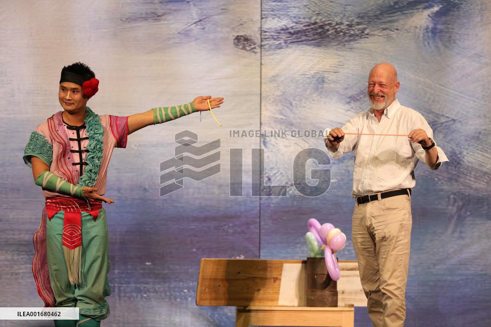 SPAIN-MADRID-CHINA-ACROBATIC SHOW