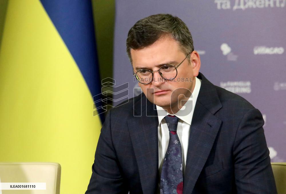 Press conference on upcoming Third Summit of First Ladies and Gentlemen