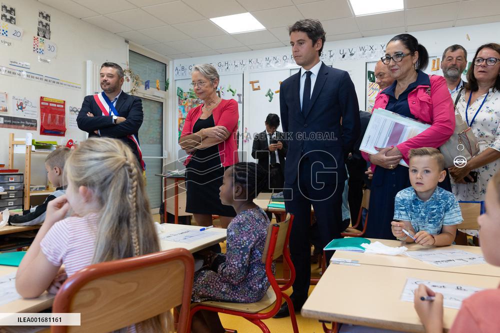 Elisabeth Borne and Gabriel Attal visit a primary school - Saint-Germain-sur-Ille