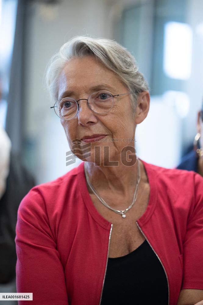 Elisabeth Borne and Gabriel Attal visit a primary school - Saint-Germain-sur-Ille