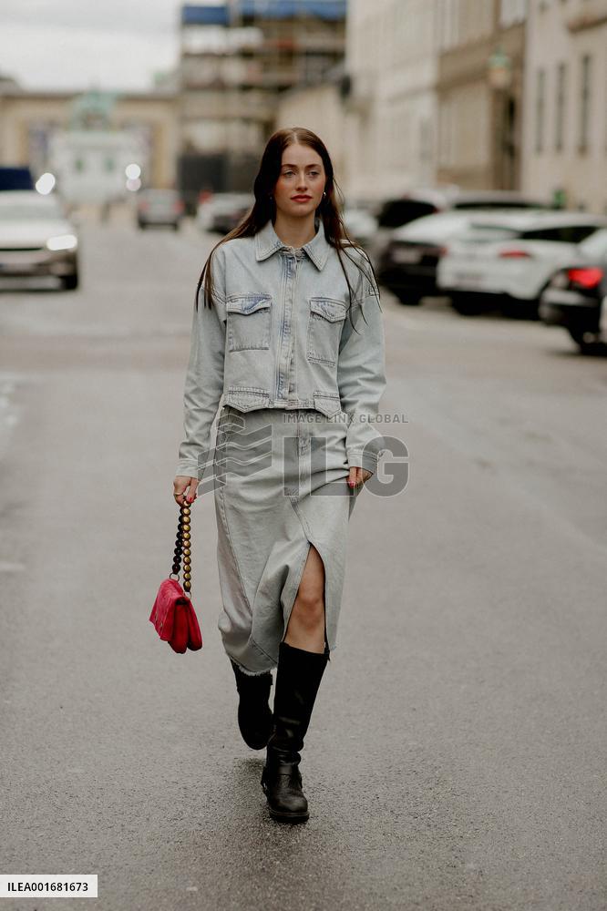 CPH SS24 - DAY 2 Henrik Vibskov